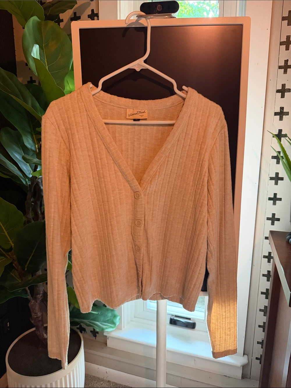 Universal Thread Ribbed Button-Front Cardigan in Beige